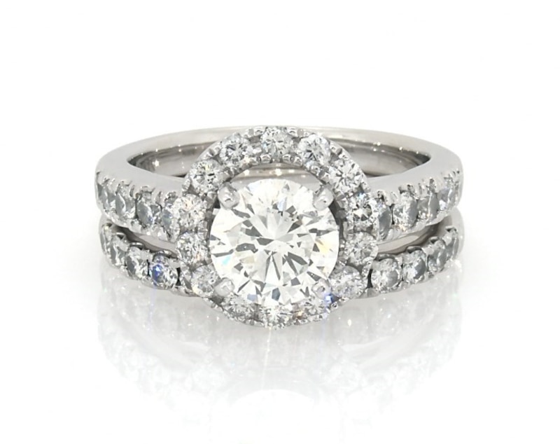 Main Image 1 of Previously Owned Diamond Bridal Set 2 ct tw 14K White Gold