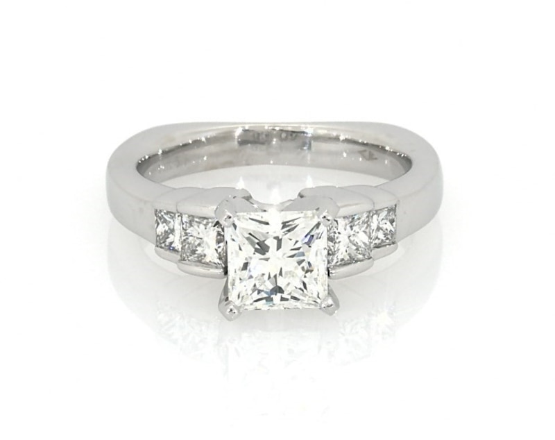 Previously Owned Princess-Cut Diamond Engagement Ring 1-1/2 ct tw 14K White Gold