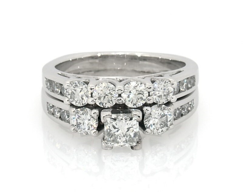 Main Image 1 of Previously Owned Princess & Round-Cut Diamond Wedding Ring 1-5/8 ct tw 18K White Gold