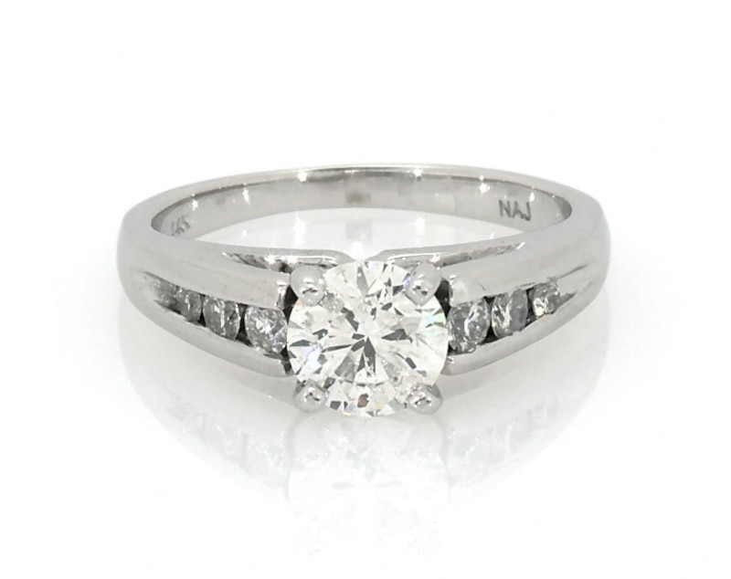Previously Owned Diamond Engagement Ring ct tw 14K White Gold