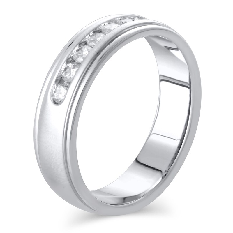 Main Image 3 of Previously Owned Lab-Grown Diamond Ring 1/2 ct tw Round 10K White Gold