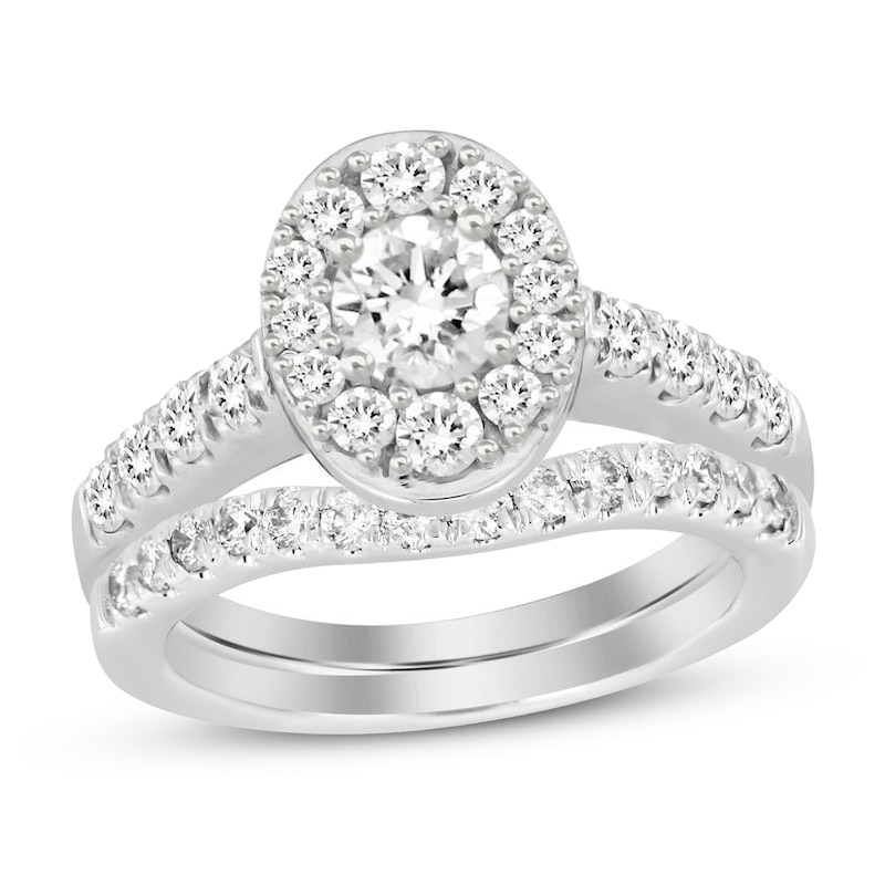 Main Image 2 of Previously Owned Diamond Engagement Ring 1-1/3 ct tw Round 14K White Gold