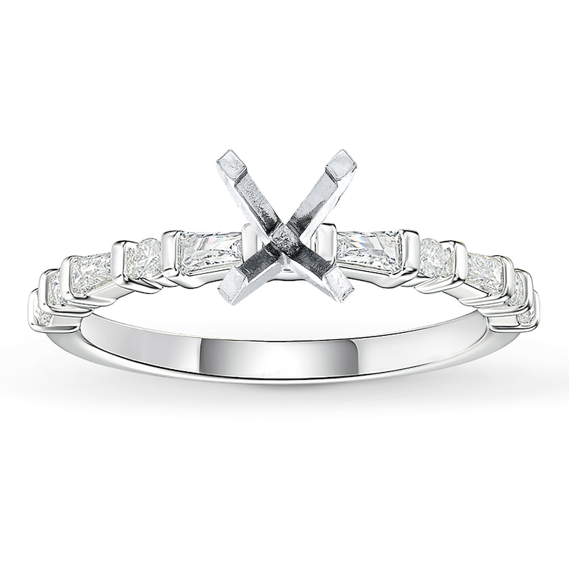 Main Image 1 of Previously Owned Diamond Engagement Ring Setting 1/4 ct tw Round/Baguette 14K White Gold