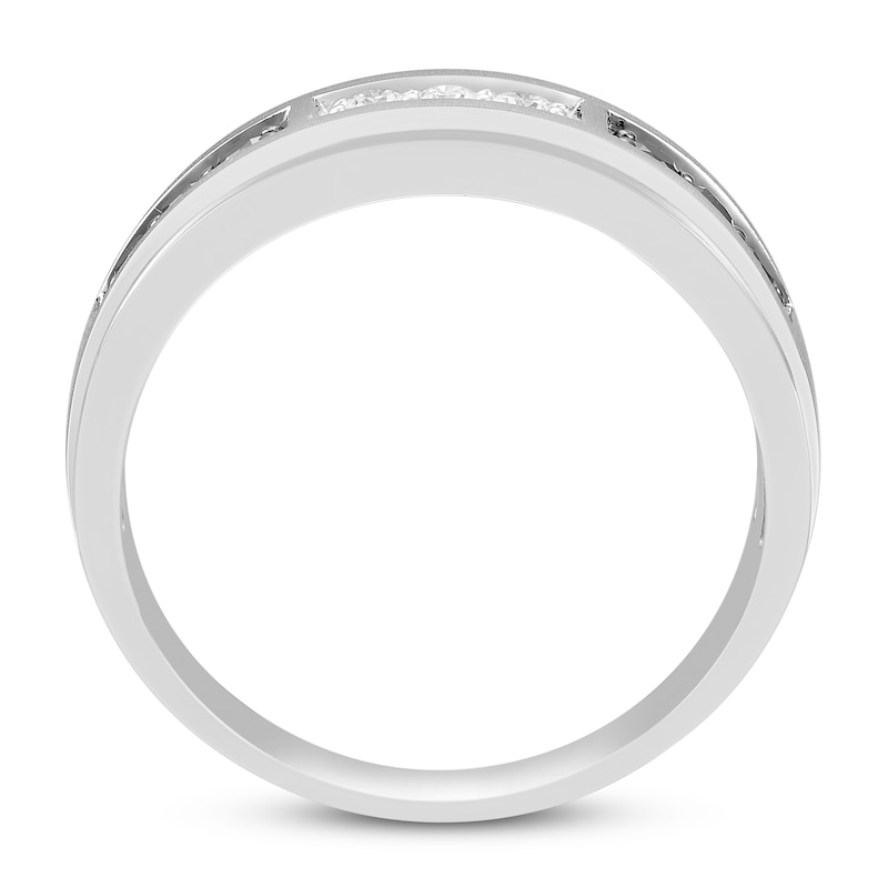 Main Image 3 of Previously Owned Men's Black & White Diamond Anniversary Band 1/2 ct tw Round 14K White Gold