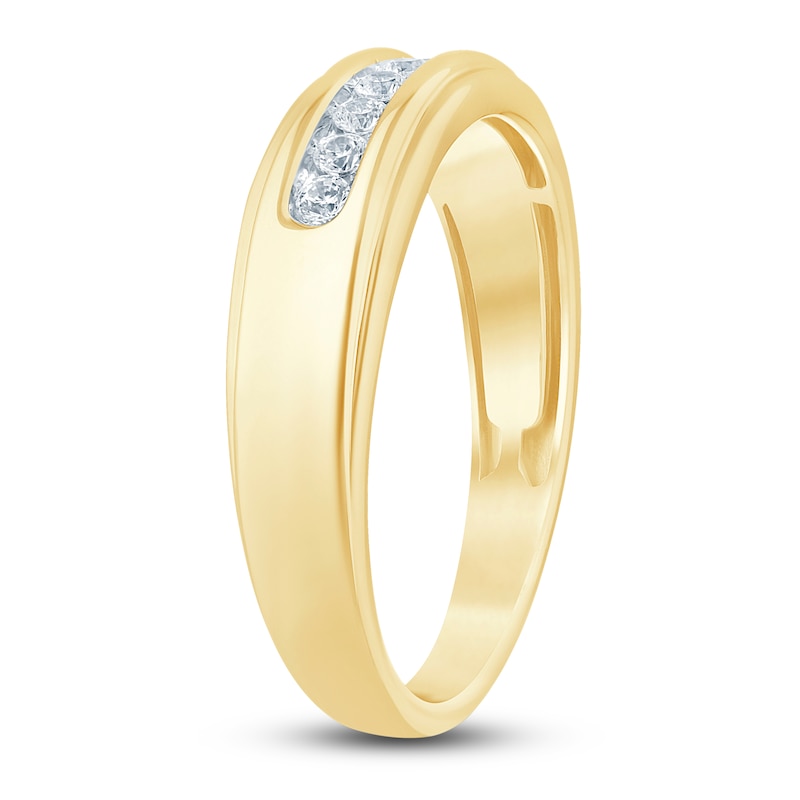 Main Image 2 of Previously Owned Men's Diamond Wedding Band 1/5 ct tw 14K Yellow Gold