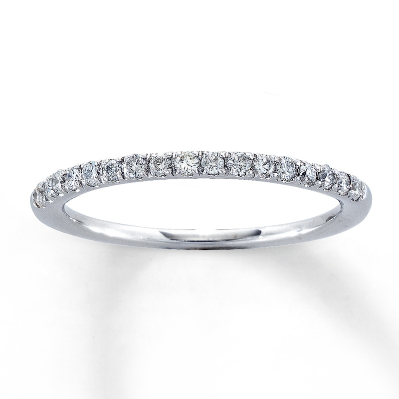 Main Image 1 of Previously Owned Diamond Anniversary Band 1/4 ct tw Round-cut 14K White Gold