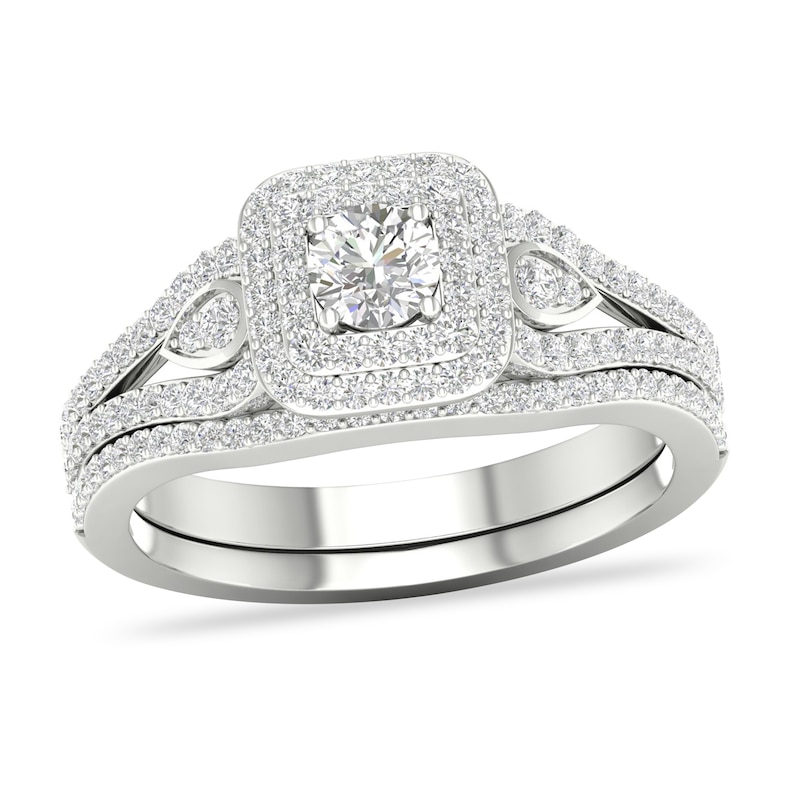 Main Image 1 of Previously Owned Diamond Bridal Set 5/8 ct tw Round 14K White Gold