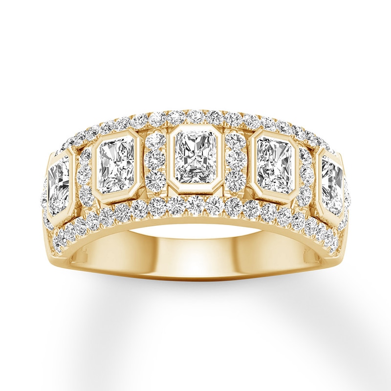 Main Image 1 of Previously Owned Diamond Anniversary Ring 1-1/2 ct tw Emerald-cut/Round 14K Gold