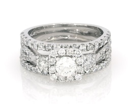 Previously Owned Round-Cut Diamond Halo Bridal Set 1-1/4 ct tw 14K White Gold Size 5.75