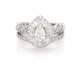 Previously Owned Pnina Tornai Pear-Shaped Diamond Halo Bridal Set 1-7/8 ct tw 14K White Gold Size 5.25