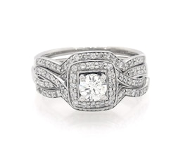 Previously Owned Round-Cut Diamond Cushion Halo Bridal Set 3/4 ct tw 14K White Gold Size 6.75