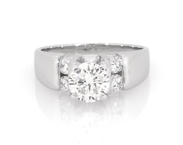 Previously Owned Round-Cut Diamond Engagement Ring 1-1/2 ct tw 14K White Gold Size 8