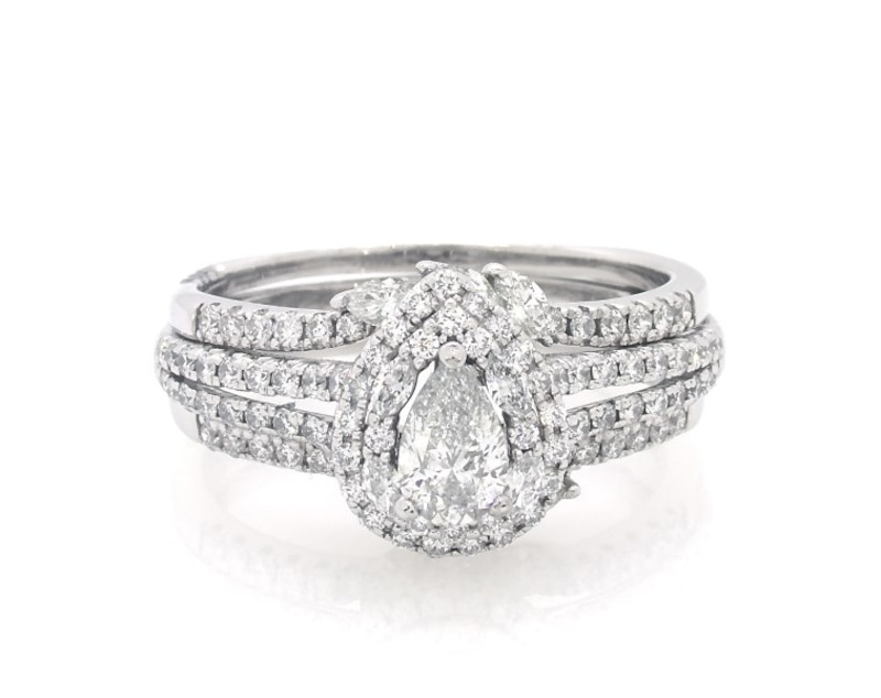 Main Image 1 of Previously Owned Pear-Shaped Diamond Double Halo Bridal Set 1-7/8 ct tw 14K White Gold Size 10