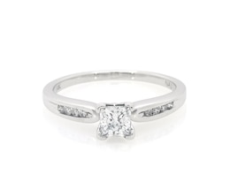 Previously Owned Princess-Cut Diamond Engagement Ring 1/2 ct tw 14K White Gold Size 6.5