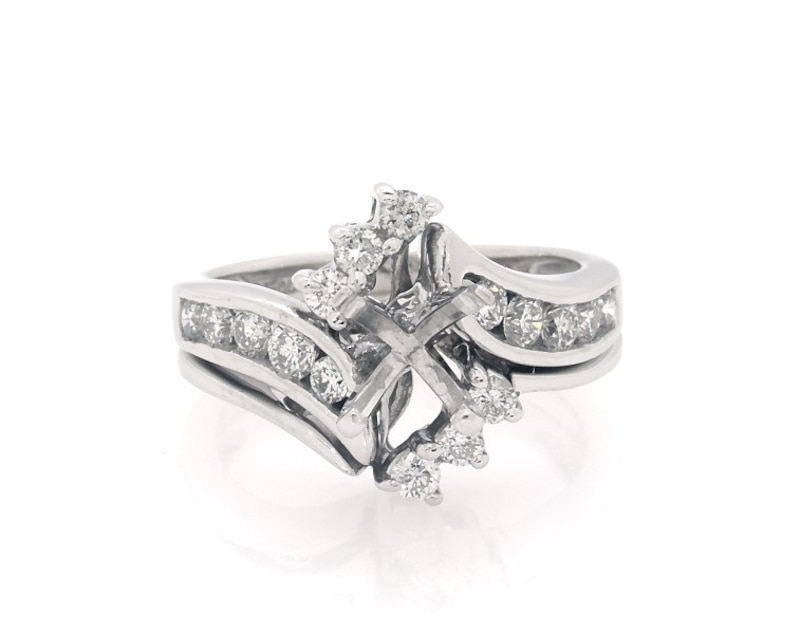 Main Image 1 of Previously Owned Diamond Bypass Engagement Ring Setting 3/4 ct tw 14K White Gold Size 6.5