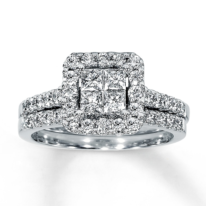 Main Image 1 of Previously Owned Diamond Bridal Set 1-1/5 ct tw Round 14K White Gold