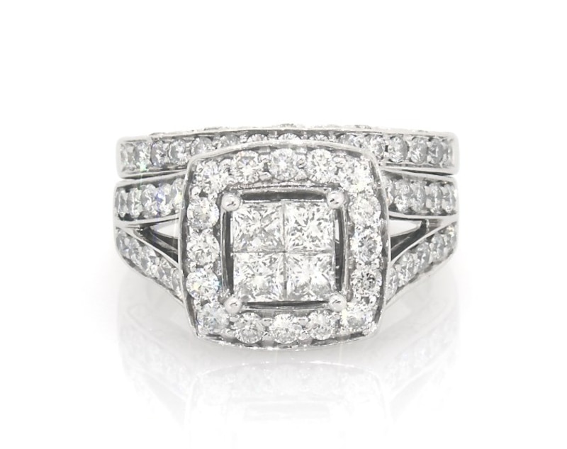 Main Image 1 of Previously Owned Princess-Cut Quad Diamond Bridal Set 2 ct tw 14K White Gold Size 6.5