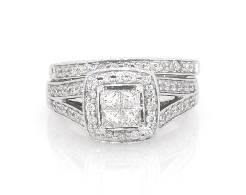 Main Image 1 of Previously Owned Diamond Bridal Set 7/8 ct tw Princess-Cut 14K White Gold
