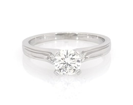 Previously Owned Round-Cut Diamond Engagement Ring 3/4 ct tw 14K White Gold Size 6