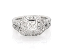 Previously Owned Neil Lane Princess-Cut Diamond Halo Bridal Set 1-1/2 ct tw 14K White Gold Size 5.5
