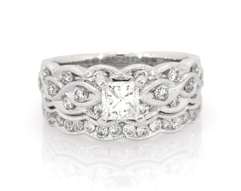 Main Image 1 of Previously Owned Princess-Cut Diamond Scalloped Bridal Set 1-1/4 ct tw 14K White Gold Size 6.5
