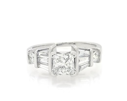 Previously Owned Princess-Cut Diamond Engagement Ring 1-1/2 ct tw 14K White Gold Size 5.75