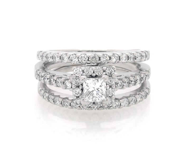 Main Image 1 of Previously Owned Princess-Cut Diamond Halo Bridal Set 1 ct tw 14K White Gold Size 6.5