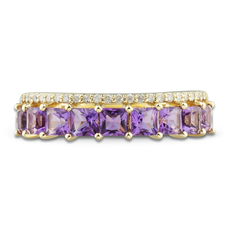 Main Image 3 of Previously Owned Natural Amethyst Ring 1/10 ct tw Diamonds 10K Yellow Gold