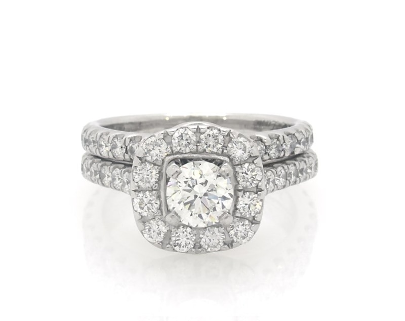 Main Image 1 of Previously Owned Neil Lane Round-Cut Diamond Cushion Halo Bridal Set 2-1/8 ct tw 14K White Gold Size 6.75