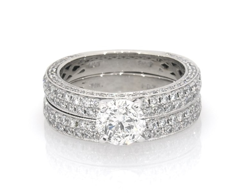 Main Image 1 of Previously Owned Diamond Bridal Set 3-3/8 ct tw 14K White Gold Size 7.75