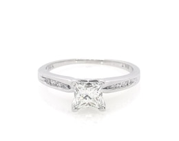 Previously Owned Princess-Cut Diamond Engagement Ring 7/8 ct tw 14K White Gold Size 5.75