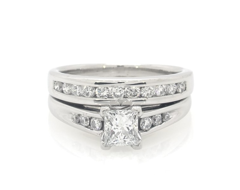 Main Image 1 of Previously Owned Princess-Cut Diamond Bridal Set 1-1/4 ct tw 14K White Gold Size 6