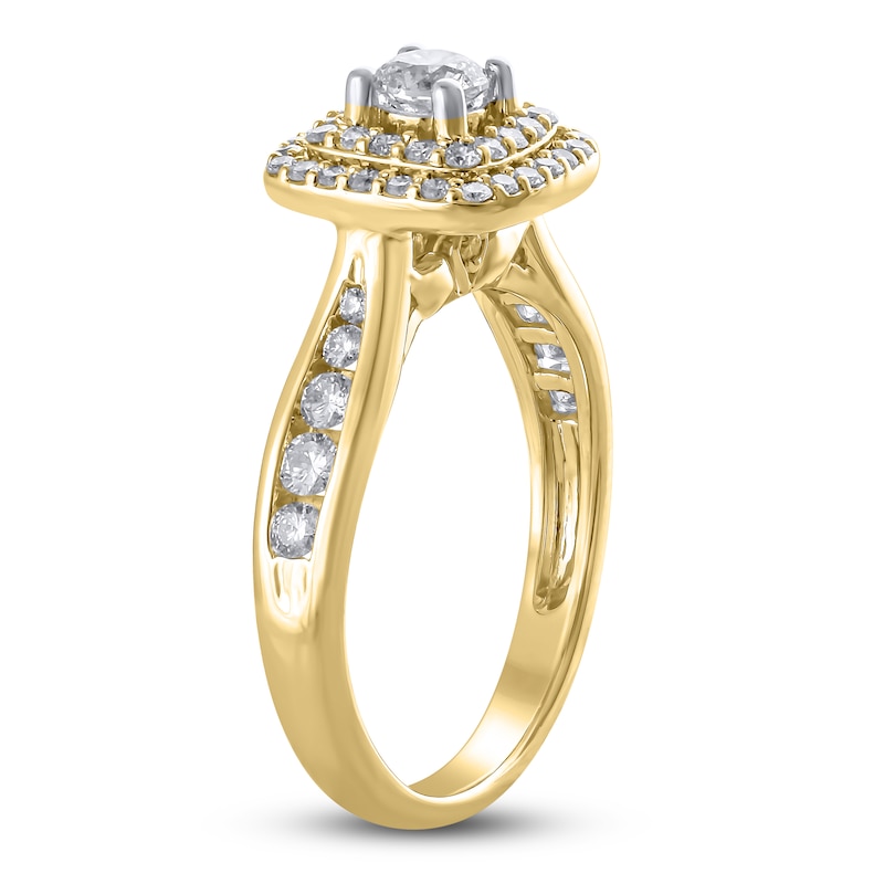 Main Image 3 of Previously Owned Round Diamond Engagement Ring 7/8 ct tw 14K Yellow Gold