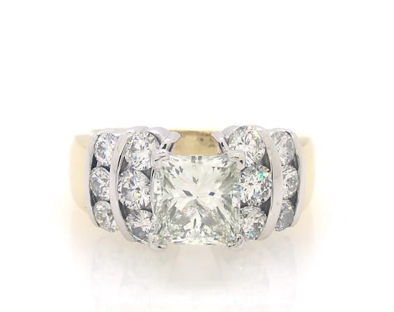 Previously Owned Princess-Cut Diamond Engagement Ring 3-3/8 ct tw 14K Two-Tone Gold Size 7.25