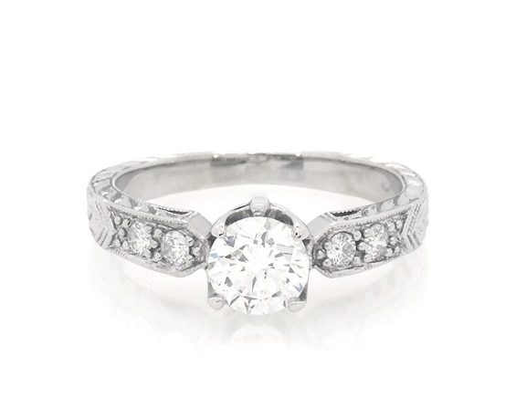 Previously Owned Round-Cut Diamond Engagement Ring 5/8 ct tw 14K White Gold Size 5