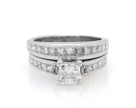 Previously Owned Princess-Cut Diamond Bridal Set 2 ct tw 14K White Gold Size 5.75