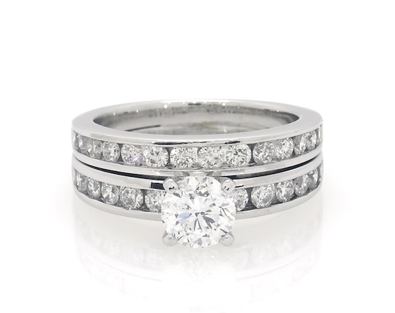 Previously Owned Round-Cut Diamond Bridal Set 1-3/4 ct tw 14K White Gold Size 6.75