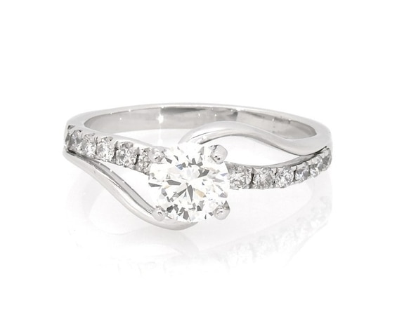 Previously Owned Round-Cut Diamond Hearts Desire Engagement Ring 1-1/4 ct tw 18K White Gold Size 8.5