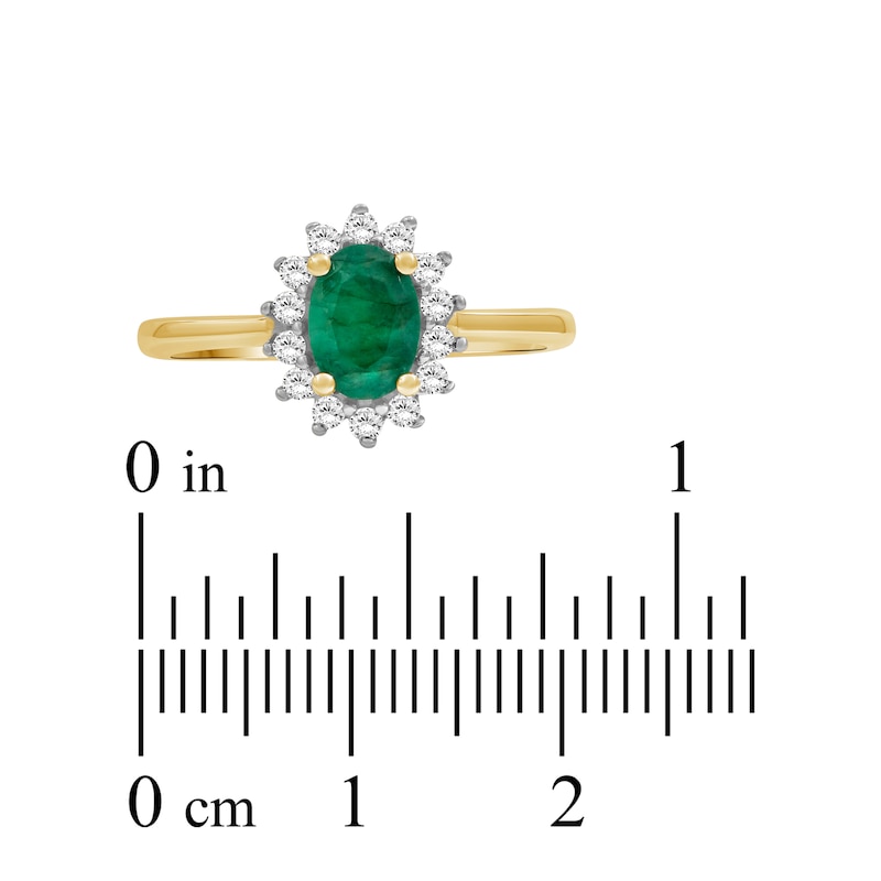 Main Image 3 of Oval-Cut Emerald & Diamond Starburst Halo Ring 1/5 ct tw 14K Yellow Gold