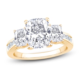 Cushion-Cut Lab-Grown Diamond Three-Stone Engagement Ring 4-1/4 ct tw 14K Yellow Gold