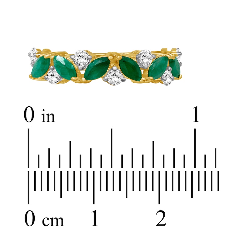 Main Image 3 of Marquise-Cut Emerald & Diamond Ring 1/3 ct tw 14K Yellow Gold