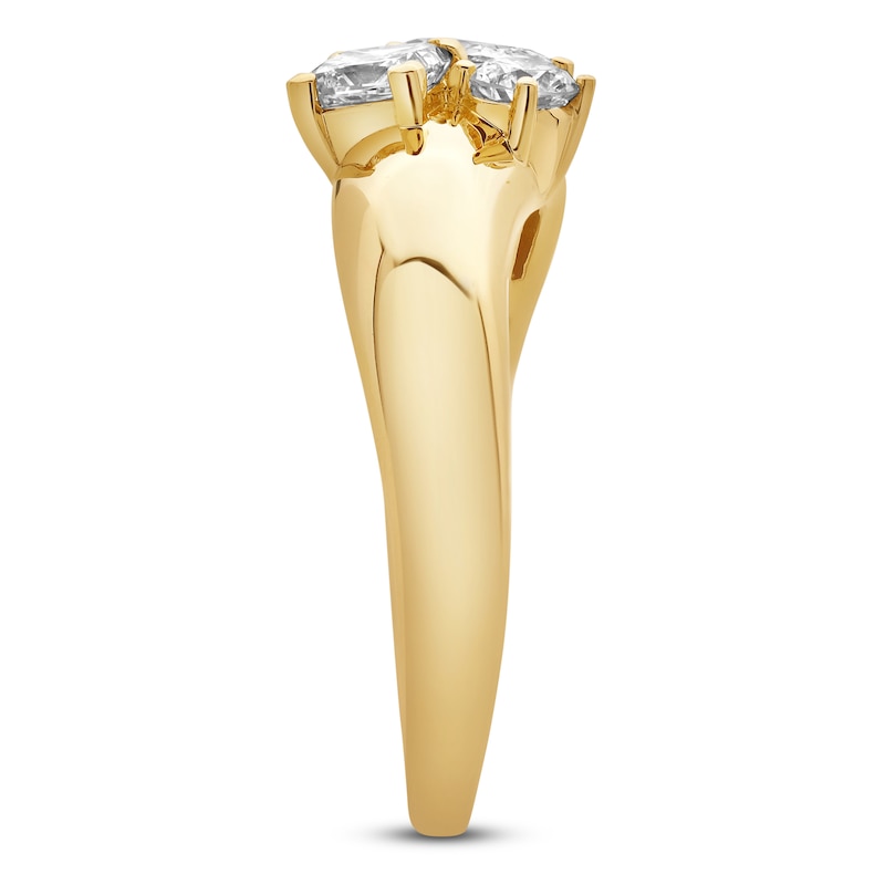 Main Image 2 of Blue Nile X Jared Princess, Pear & Round-Cut Diamond Three-Stone Curve Ring 3/4 ct tw 14K Yellow Gold