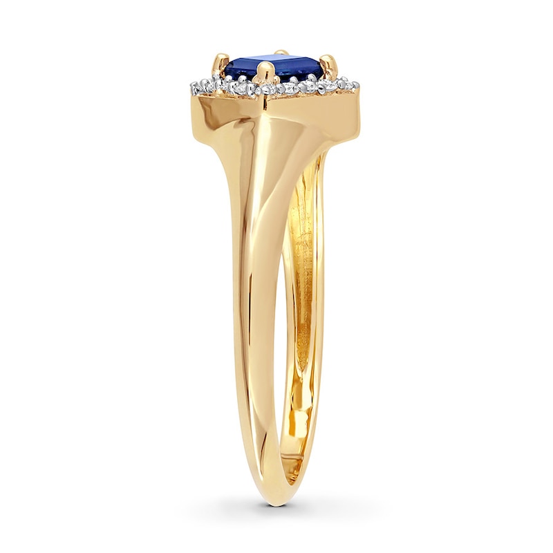 Natural Sapphire Ring 1/10 ct tw Diamonds 14K Yellow Gold