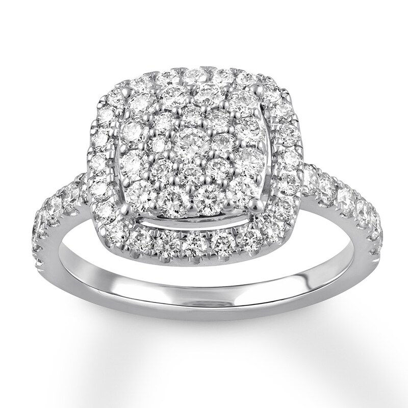 Main Image 1 of Diamond Engagement Ring 7/8 ct tw Round 14K White Gold