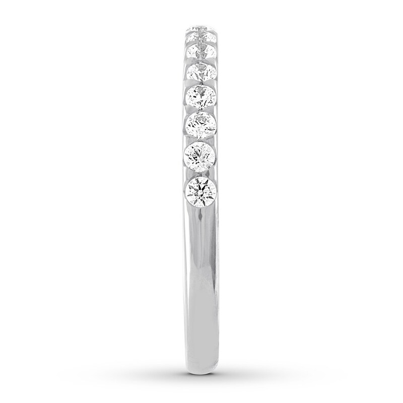 Main Image 3 of Diamond Wedding Band 1/3 carat tw Round 14K White Gold