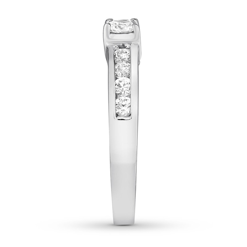 Main Image 3 of 3-Stone Diamond Wedding Band 3/4 ct tw Round 14K White Gold