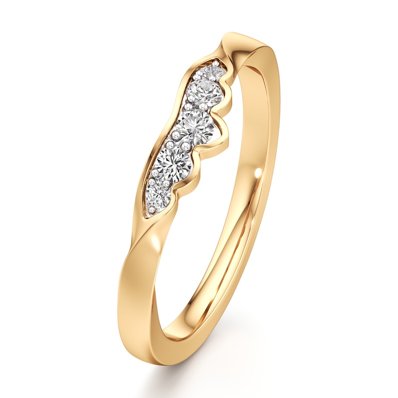 Main Image 4 of J'Lure Lab-Grown Diamond Scalloped Wedding Band 1/6 ct tw 18K Yellow Gold