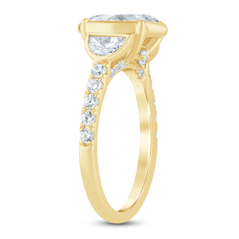 Main Image 2 of Oval-Cut & Half Moon-Shaped Lab-Grown Diamond Engagement Ring 2-3/4 ct tw 14K Yellow Gold