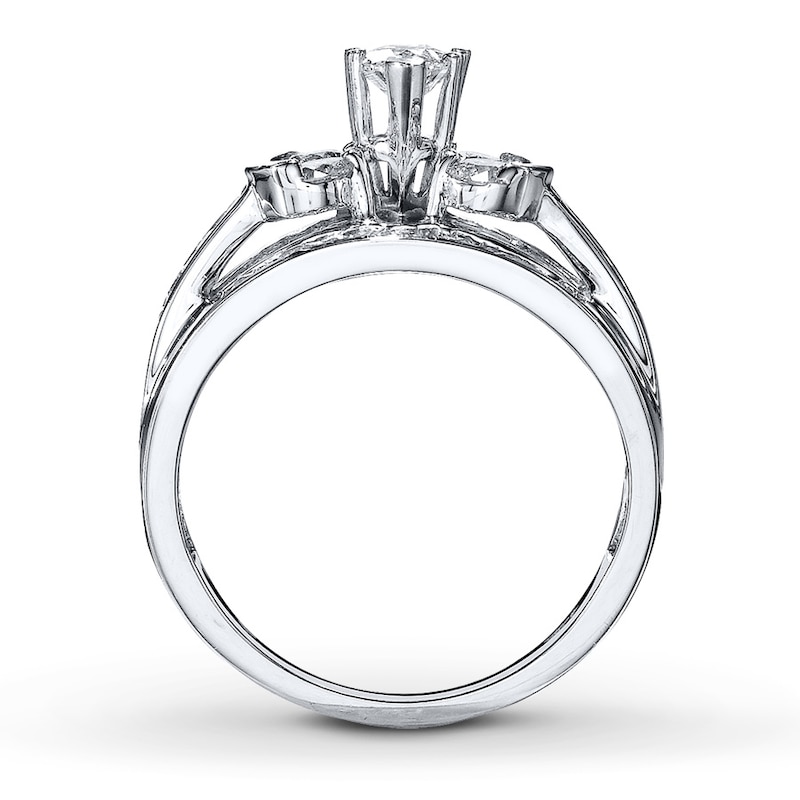 Diamond Engagement Ring 1-1/2 ct tw Marquise 14K White Gold