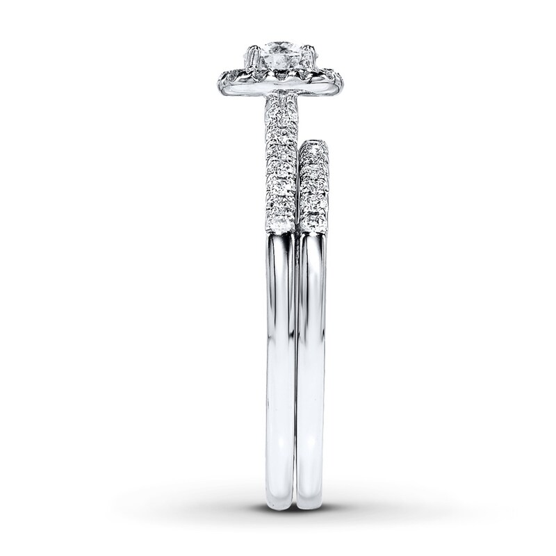Main Image 3 of Diamond Bridal Set 1/2 ct tw Round 14K White Gold
